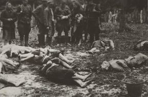 117773319-Wierzchowiny1945