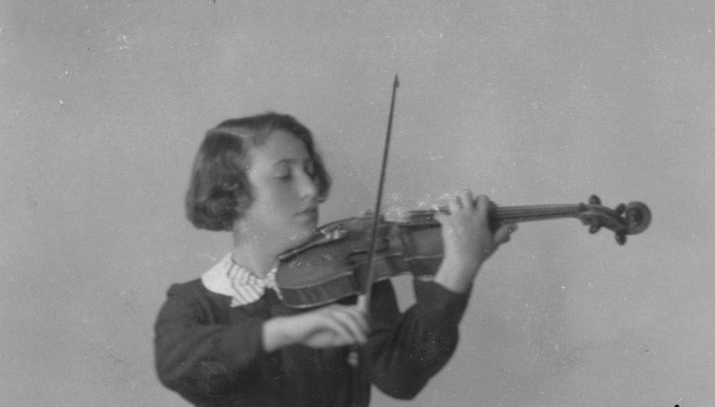 Genialna dziewczynka ze skrzypcami. Pierwsze koncerty i pierwsze wywiady Idy Haendel.